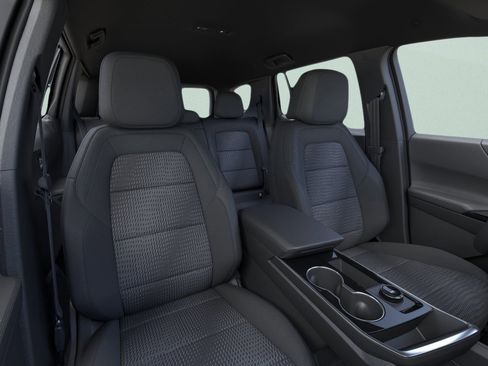 New 2026 Chevrolet Equinox LT image 16