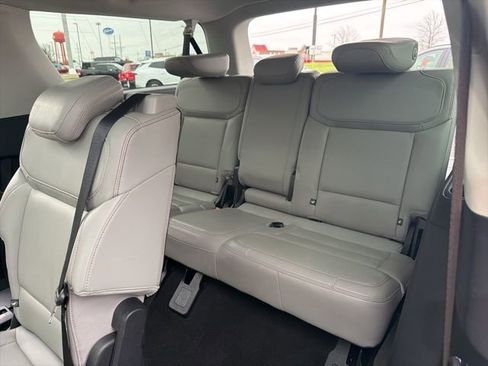 Used 2025 Ford Expedition Max Active AWD/4WD image 23