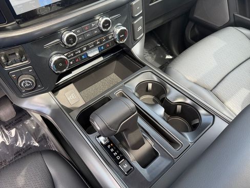 Used 2026 Ford F150 Lariat AWD/4WD image 18