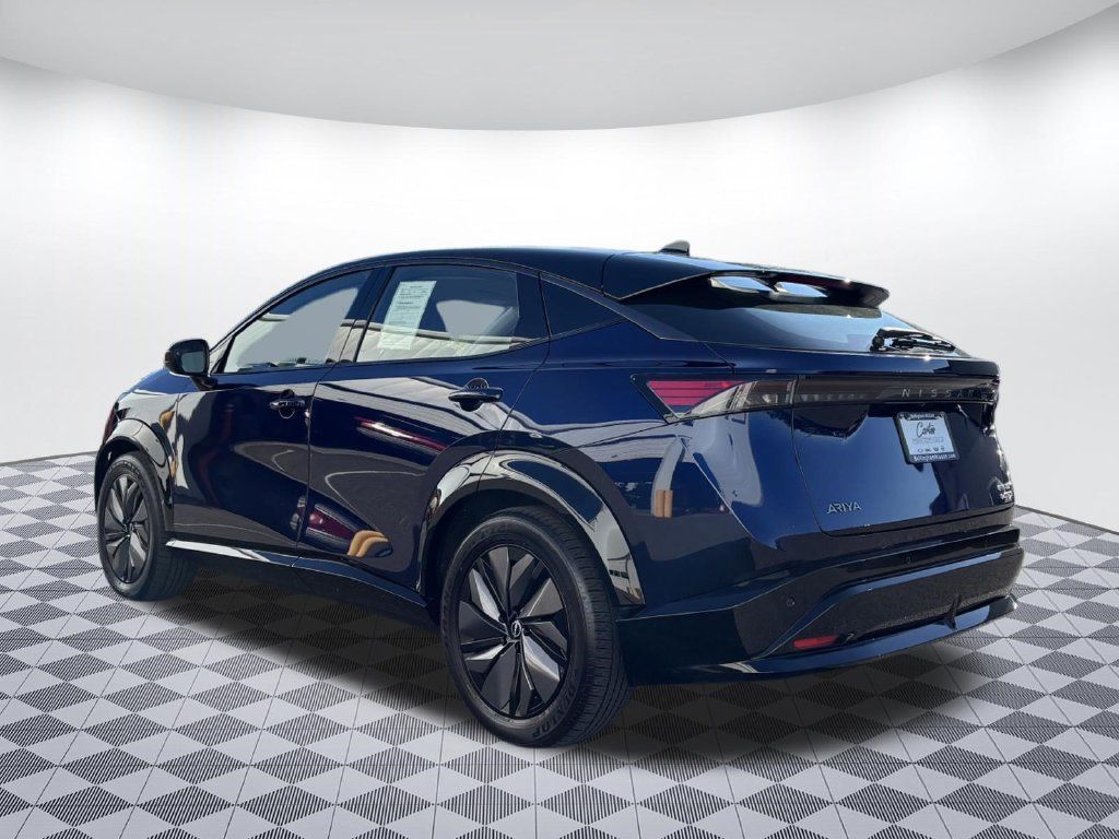 Used 2024 Nissan Ariya AWD image 5