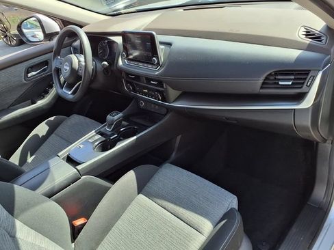Used 2023 Nissan Rogue SV FWD image 27