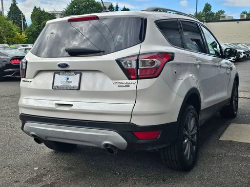 Used 2018 Ford Escape Titanium w/ Ford Safe & Smart Package AWD/4WD image 5