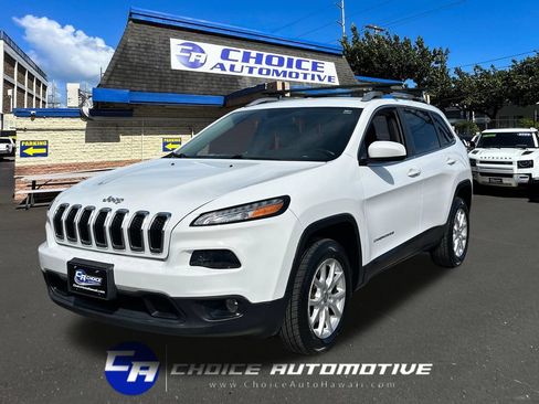 Used 2018 Jeep Cherokee Latitude Plus FWD image 1