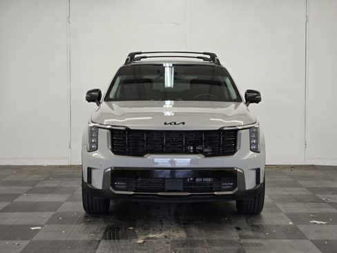 Used 2025 Kia Sorento SX image 3