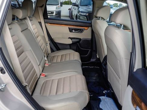Used 2019 Honda CR-V EX image 19