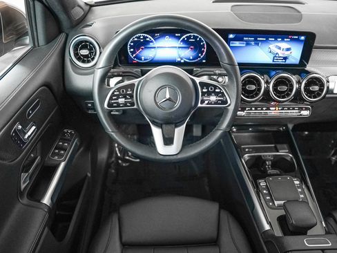 Certified 2023 Mercedes-Benz GLB 250 w/ Premium Package image 15