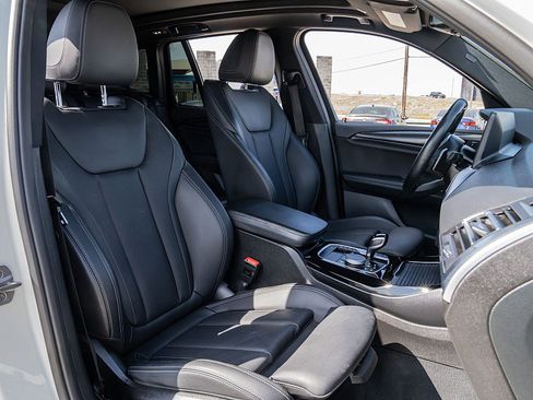 Used 2022 BMW X3 sDrive30i w/ M Sport Package 2 image 21