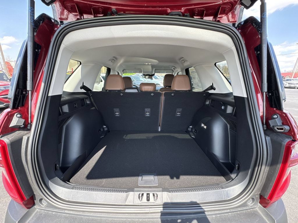 New 2026 Ford Bronco Sport Outer Banks w/ Outer Banks Tech Package+ AWD/4WD image 23