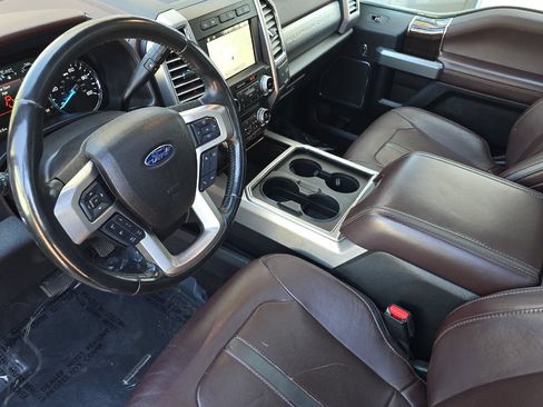 Used 2017 Ford F350 Platinum w/ Platinum Ultimate Package AWD/4WD image 10