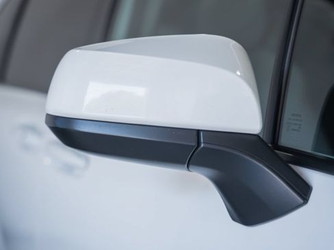 Used 2023 Toyota Sienna LE FWD image 13