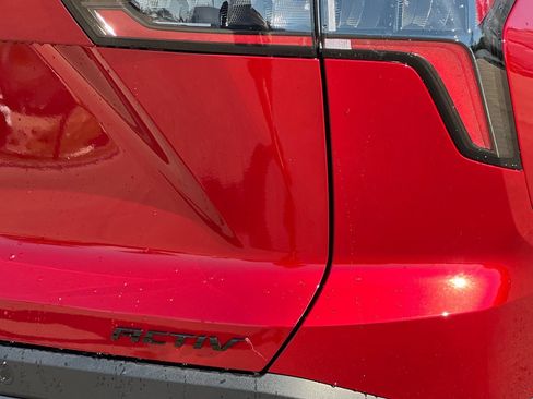New 2026 Chevrolet Equinox ACTIV AWD/4WD image 22