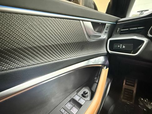 Used 2024 Audi RS 6 performance w/ Matte Carbon Package AWD/4WD image 40
