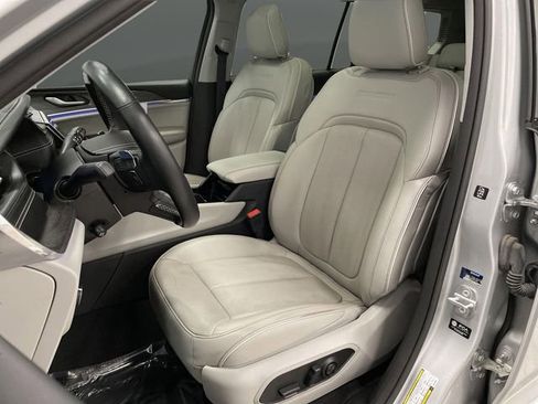 Used 2021 Jeep Grand Cherokee L Overland image 4