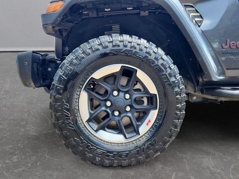 Used 2021 Jeep Wrangler Unlimited Rubicon w/ Steel Bumper Group AWD/4WD image 9