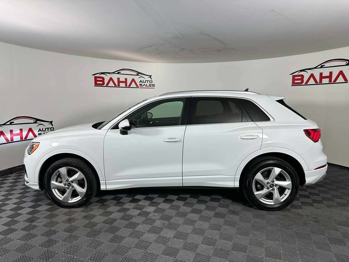 Used 2021 Audi Q3 2.0T Premium AWD/4WD image 4