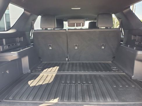 Used 2025 Toyota 4Runner TRD Off-Road Premium AWD/4WD image 8