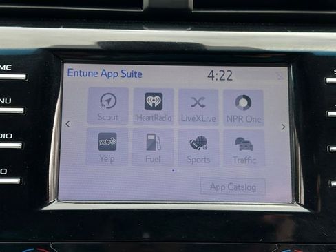 Used 2018 Toyota Camry XSE image 29