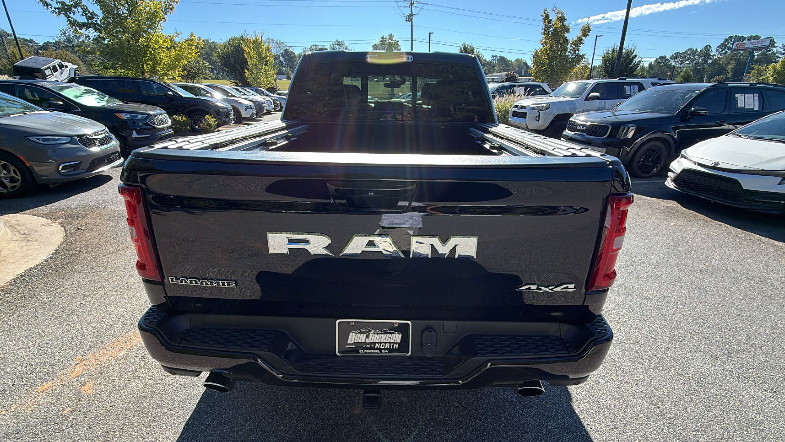 Used 2025 RAM 1500 Laramie w/ Sport Appearance Package AWD/4WD image 9