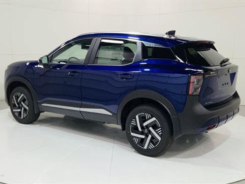 Certified 2026 Nissan Kicks SV FWD image 6