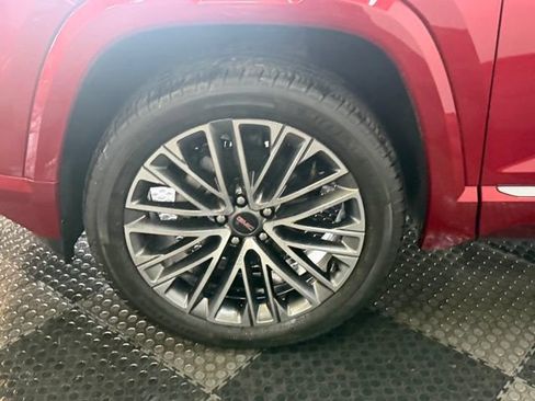 Used 2026 GMC Terrain Denali w/ LPO, Floor Liner Package AWD/4WD image 10