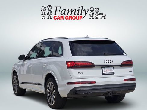 Used 2023 Audi Q7 2.0T Premium Plus w/ Premium Plus Package AWD/4WD image 3