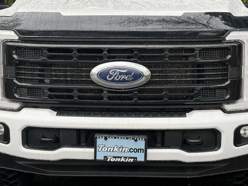 Used 2024 Ford F350 XLT image 5