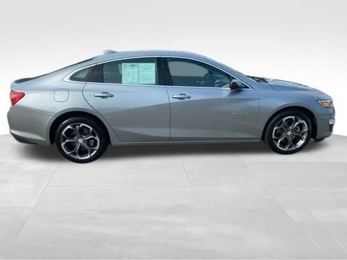 Used 2024 Chevrolet Malibu LT FWD image 10