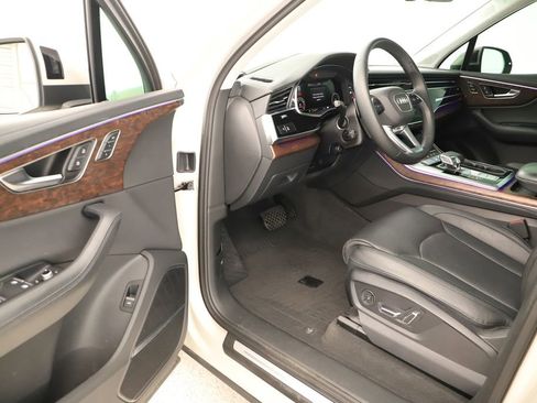 Certified 2023 Audi Q7 3.0T Prestige AWD/4WD image 12