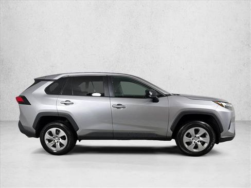 Used 2024 Toyota RAV4 LE FWD image 2