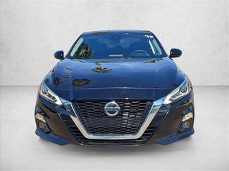 Used 2019 Nissan Altima 2.5 Platinum video 2