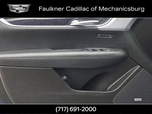 Used 2023 Cadillac XT5 Premium Luxury AWD/4WD image 13