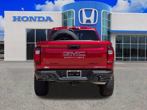 Used 2024 GMC Canyon AT4X w/ AT4X AEV Edition AWD/4WD image 4