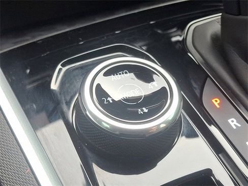 Certified 2024 Chevrolet Colorado Trail Boss w/ Safety Package image 23