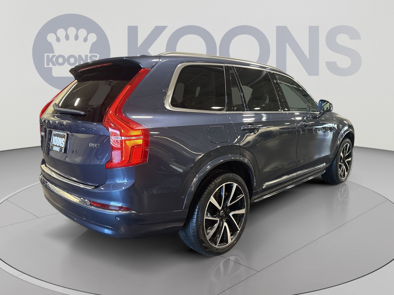 Used 2024 Volvo XC90 B5 Plus AWD/4WD image 7