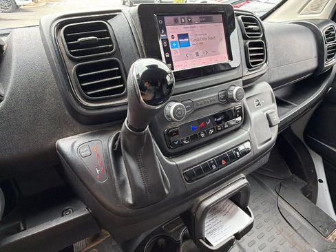 Used 2025 RAM ProMaster 2500 FWD image 20
