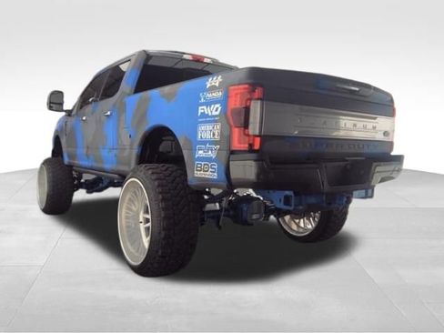 Used 2019 Ford F250 Platinum w/ Platinum Ultimate Package AWD/4WD image 4