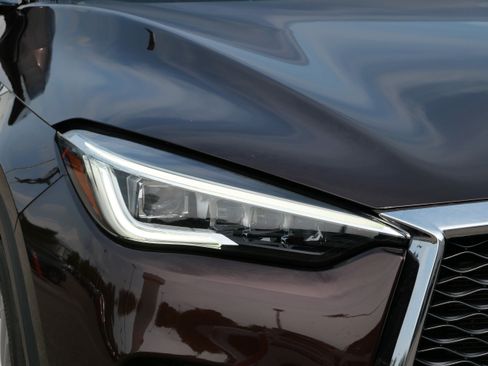 Used 2021 INFINITI QX50 Sensory AWD/4WD image 16