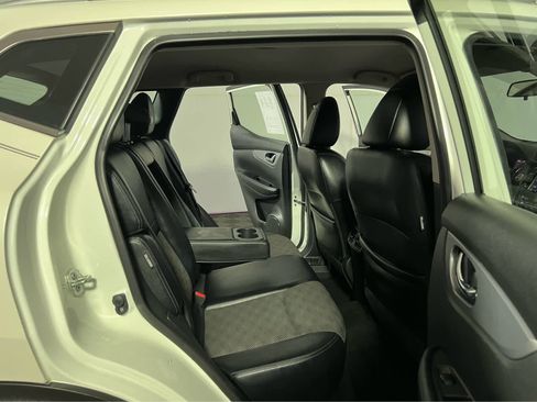 Certified 2020 Nissan Rogue Sport SV w/ Technology Package AWD/4WD image 24