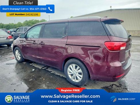 Used 2017 Kia Sedona LX w/ LX Essentials Premium Package FWD image 3