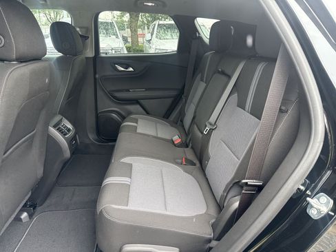 New 2026 Chevrolet Blazer LT w/ Convenience Package AWD/4WD image 17
