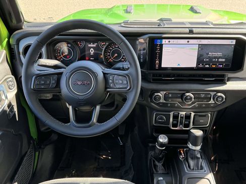 New 2026 Jeep Gladiator Sport AWD/4WD image 28