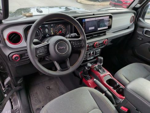 Used 2024 Jeep Wrangler Sport AWD/4WD image 11