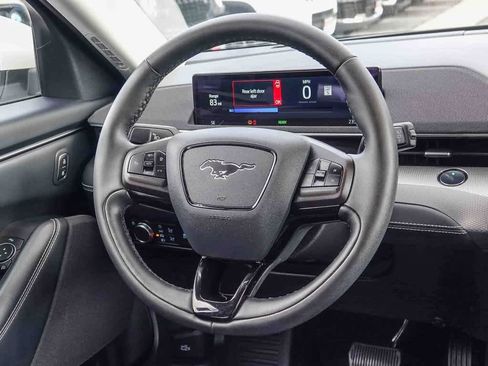 Used 2022 Ford Mustang Mach-E Select image 13