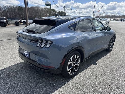 Used 2023 Ford Mustang Mach-E Premium image 7