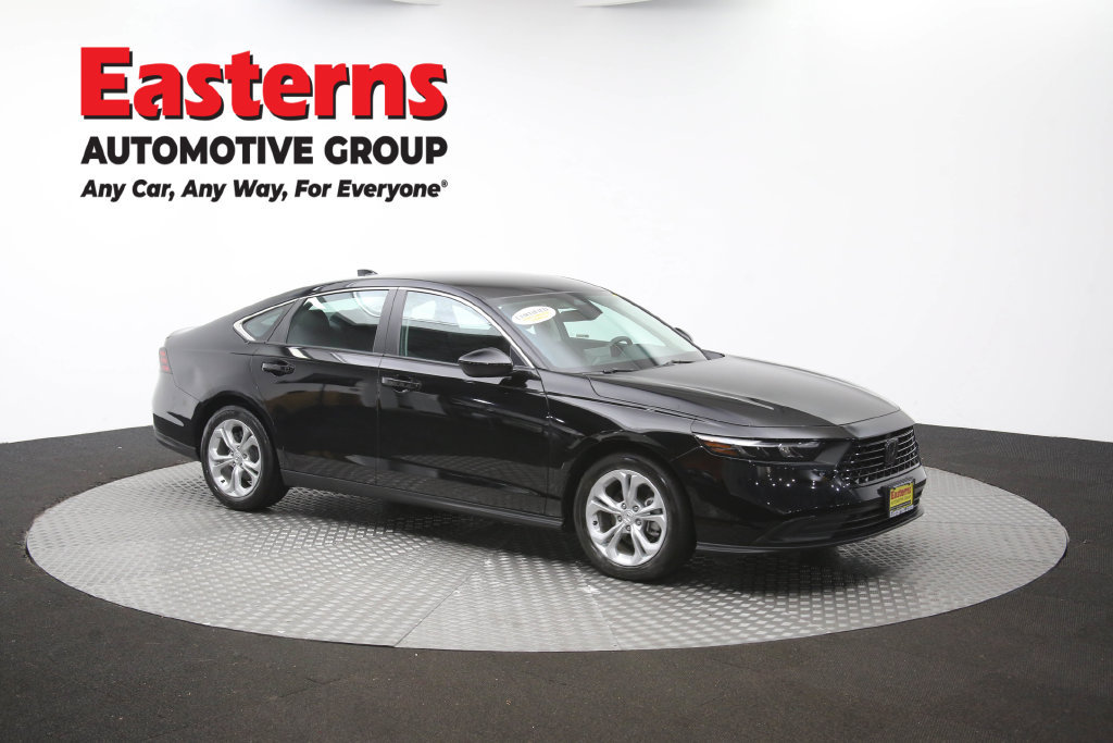Used 2023 Honda Accord LX image 48