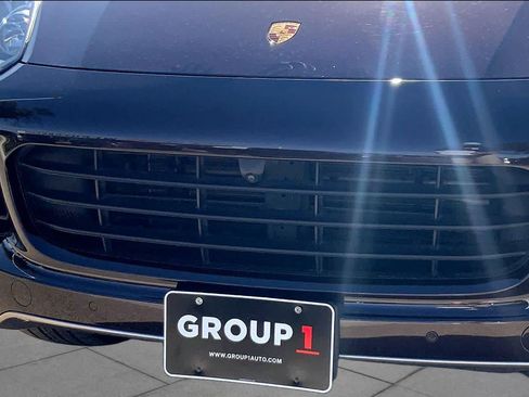 Used 2018 Porsche Cayenne S AWD/4WD image 30