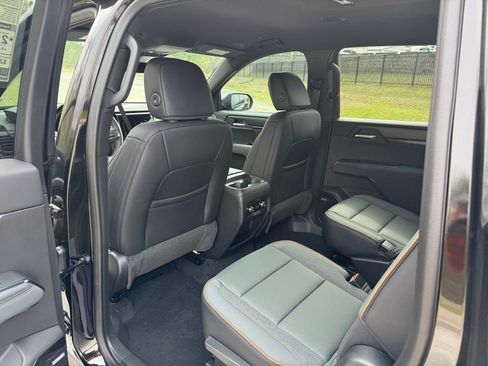 New 2026 GMC Acadia AT4 w/ Super Cruise Package image 22