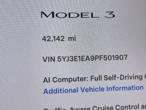 Used 2023 Tesla Model 3 Standard Range RWD image 38