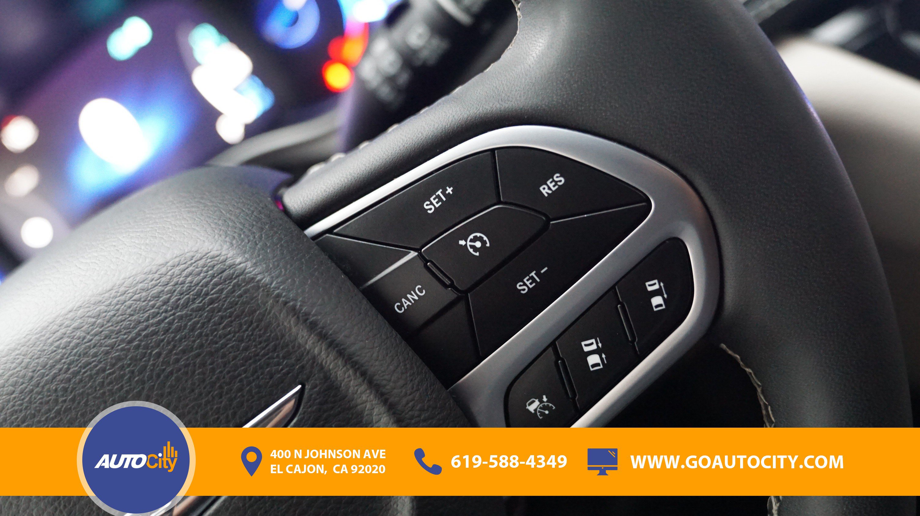Used 2024 Chrysler Pacifica Limited FWD image 21