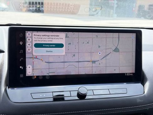 Used 2025 Nissan Rogue SL w/ Tech Package image 24